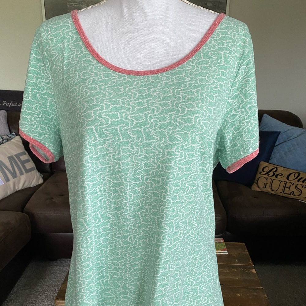 Lularoe Classic T